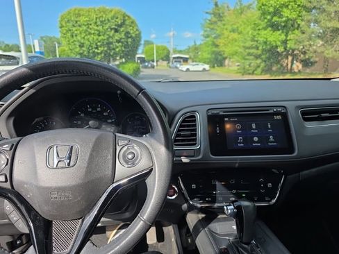 Used 2017 Honda HR-V EX-L image 20