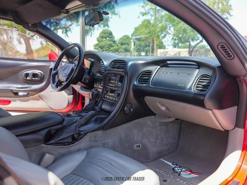 Used 1999 Chevrolet Corvette Coupe w/ Memory Pkg image 55