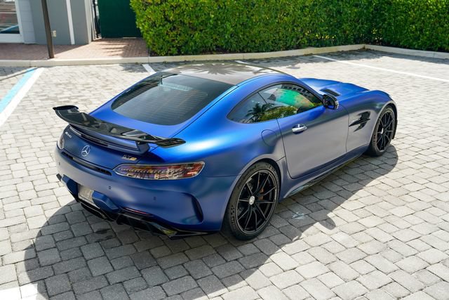 Used 2020 Mercedes-Benz AMG GT R image 28