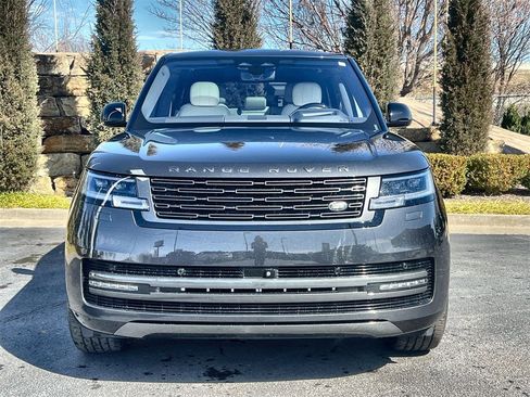 Used 2023 Land Rover Range Rover SE image 5