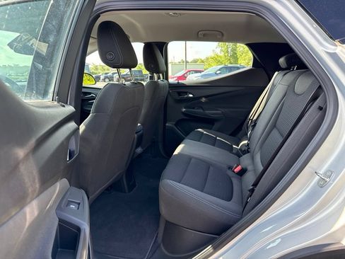 Used 2023 Chevrolet Bolt EUV LT w/ Driver Confidence Package FWD image 20