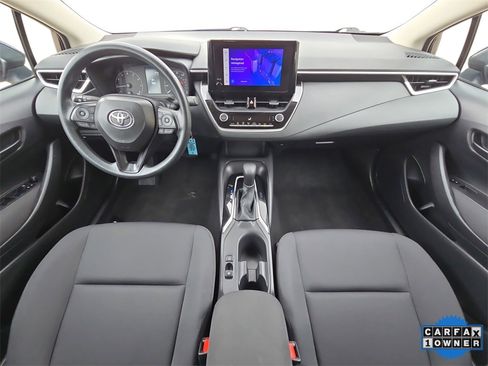 Used 2024 Toyota Corolla LE image 9
