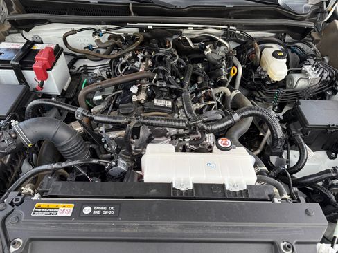 Certified 2025 Toyota 4Runner SR5 AWD/4WD image 20
