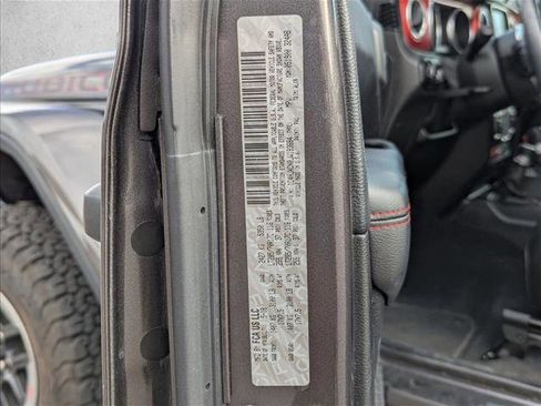 Used 2018 Jeep Wrangler Rubicon image 16