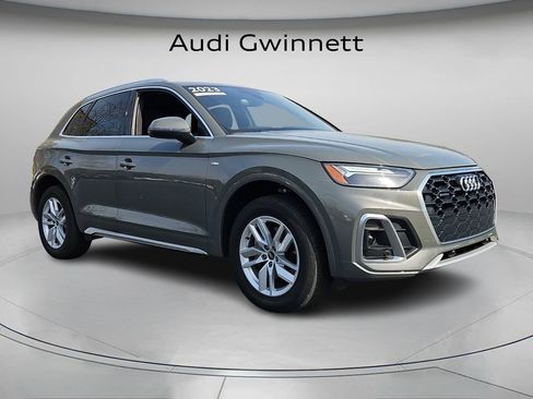 Used 2023 Audi Q5 2.0T Premium w/ Convenience Package image 8