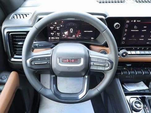 New 2026 GMC Canyon AT4 image 14