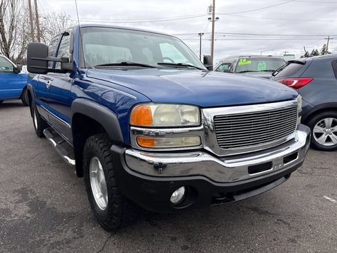 Used 2004 GMC Sierra 1500 SLE w/ Light Duty Power Package image 3