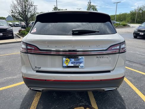 Used 2019 Lincoln Nautilus Reserve w/ Driver Assistance Package AWD/4WD image 5
