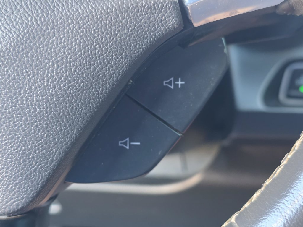 Used 2023 Chevrolet Camaro LT w/ Technology Package RWD image 20