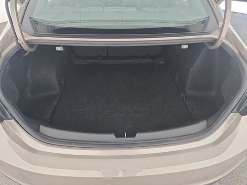 Used 2022 Chevrolet Malibu LT FWD image 31