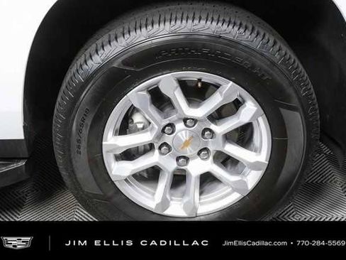 Used 2025 Chevrolet Tahoe LT AWD/4WD image 36