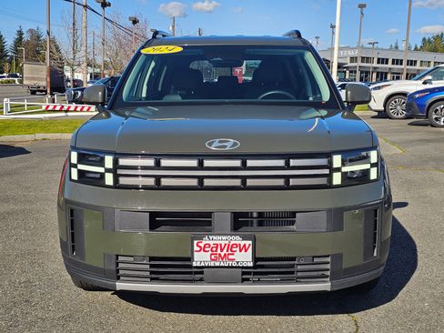 Used 2024 Hyundai Santa Fe SEL image 2