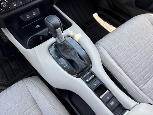 New 2027 Honda HR-V LX image 19