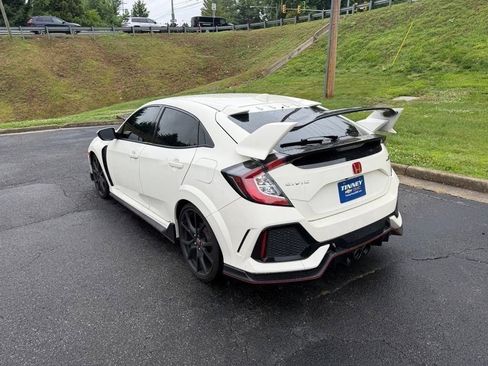 Used 2018 Honda Civic Type R image 5