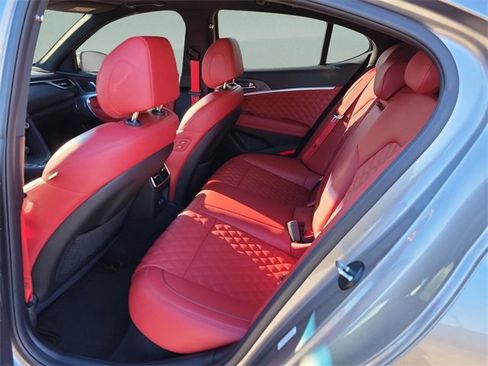 Used 2025 Genesis G70 3.3T Advanced w/ Sport Prestige Package image 11