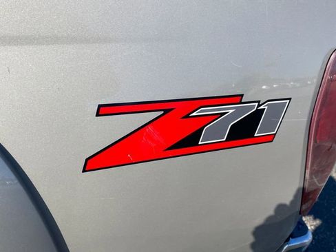 Used 2004 Chevrolet Colorado LS w/ Power Convenience Package image 10