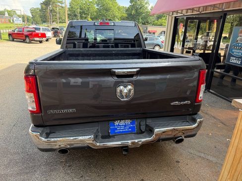 Used 2019 RAM 1500 Big Horn AWD/4WD image 5