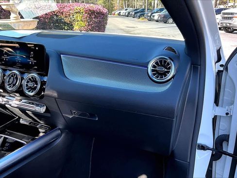 Used 2023 Mercedes-Benz GLA 250 image 18