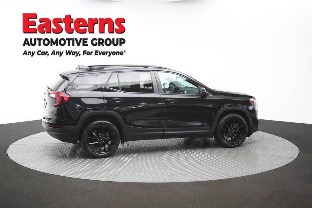 Used 2023 GMC Terrain SLE w/ Driver Convenience Package AWD/4WD image 46