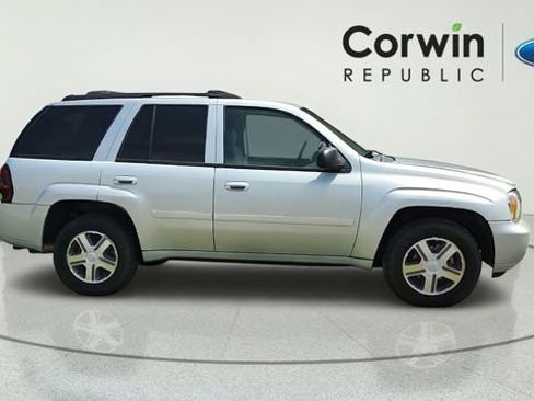 Used 2007 Chevrolet TrailBlazer LT AWD/4WD image 7
