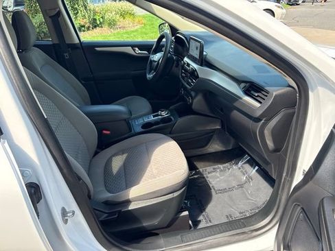Used 2020 Ford Escape SE AWD/4WD image 32