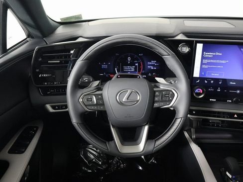 New 2026 Lexus RX 350 FWD image 3