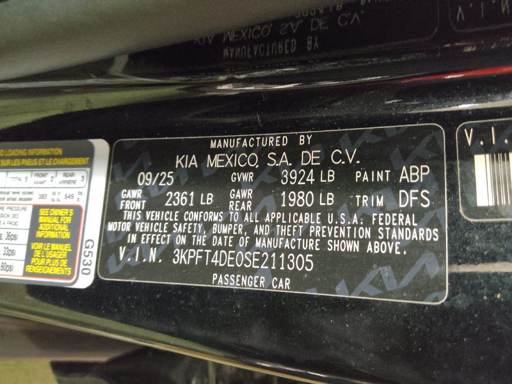 Used 2025 Kia K4 FWD image 33