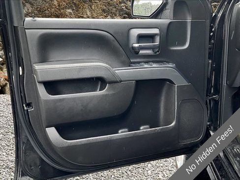 Used 2018 Chevrolet Silverado 1500 LT RWD image 17