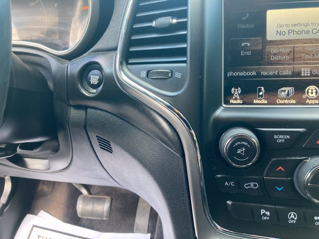 Used 2017 Jeep Grand Cherokee Altitude AWD/4WD image 22