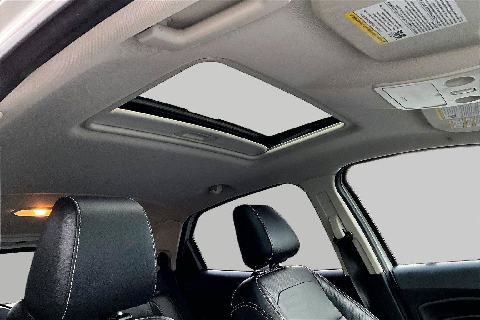 Used 2019 Ford EcoSport Titanium FWD image 27