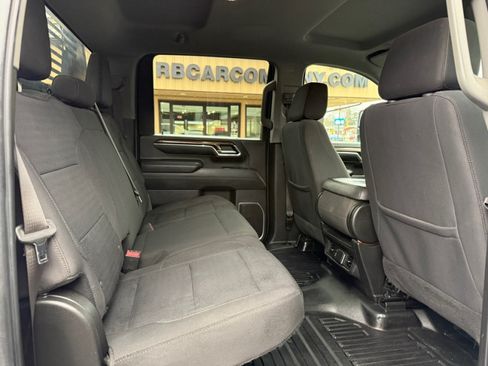 Used 2024 Chevrolet Silverado 2500 LT w/ Convenience Package AWD/4WD image 14