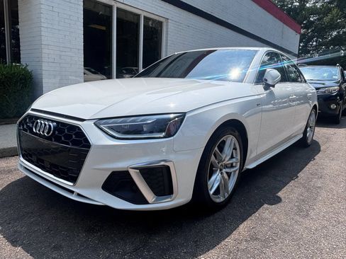 Used 2023 Audi A4 2.0T Premium Plus AWD/4WD image 2