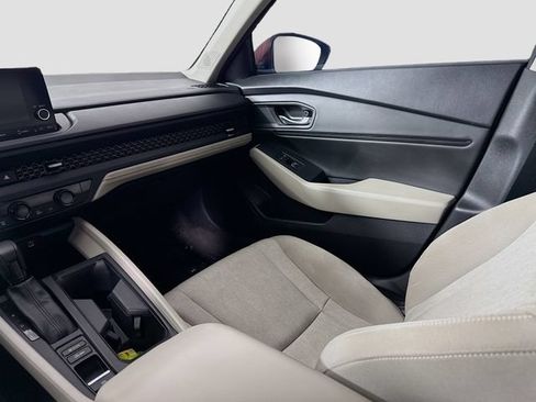 Used 2024 Honda Accord EX image 23