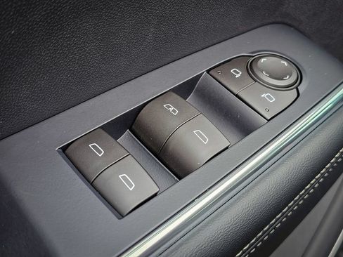 New 2026 GMC Acadia Elevation w/ LPO, Floor Liner Package AWD/4WD image 10
