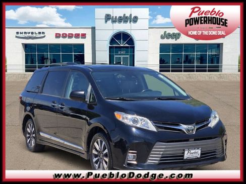 Used 2018 Toyota Sienna XLE Premium AWD/4WD image 1