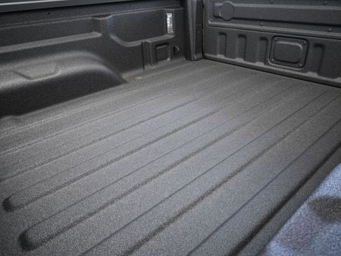 New 2026 Jeep Gladiator Willys AWD/4WD image 11