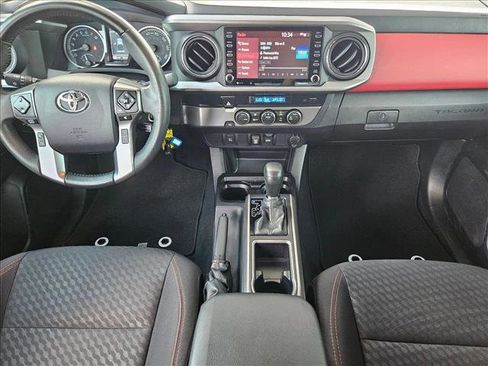Used 2021 Toyota Tacoma SR5 RWD image 16