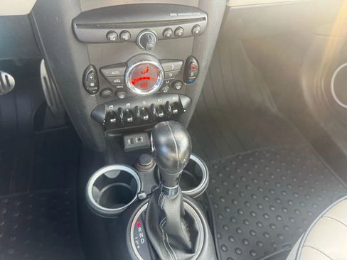 Used 2015 MINI Cooper S image 23