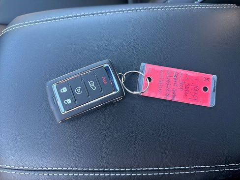 New 2026 Jeep Grand Cherokee L Limited w/ Limited Altitude Package image 29