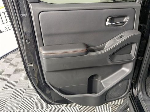 Used 2025 Nissan Frontier PRO-4X w/ Tow Package image 27