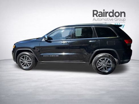 Used 2017 Jeep Grand Cherokee Limited AWD/4WD image 4