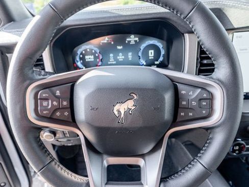 New 2025 Ford Bronco Outer Banks image 36