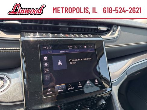 Used 2023 Jeep Grand Cherokee Laredo w/ Luxury Tech Group I AWD/4WD image 24