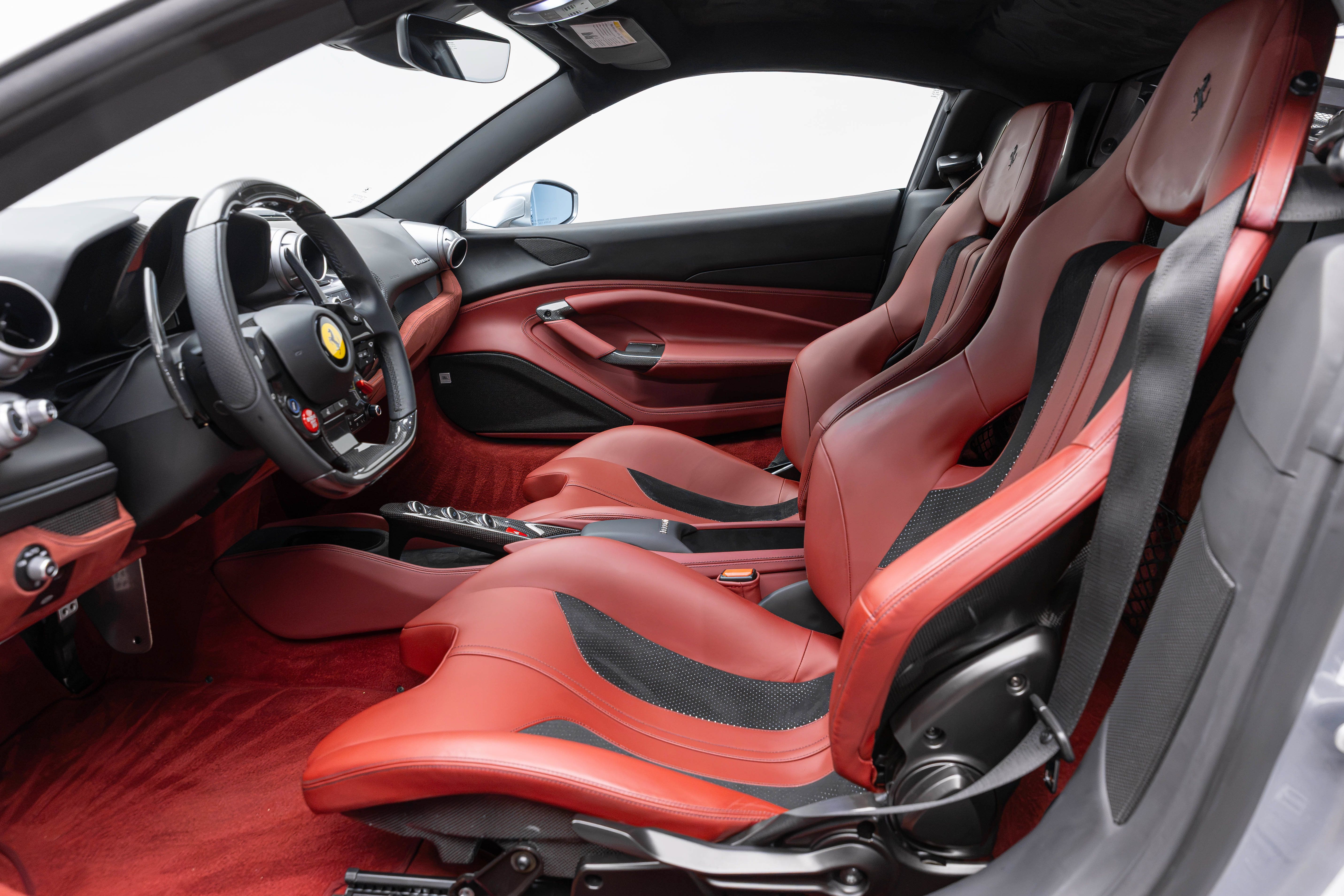 Used 2020 Ferrari F8 Tributo RWD image 5