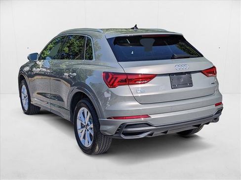 New 2025 Audi Q3 2.0T Premium image 8