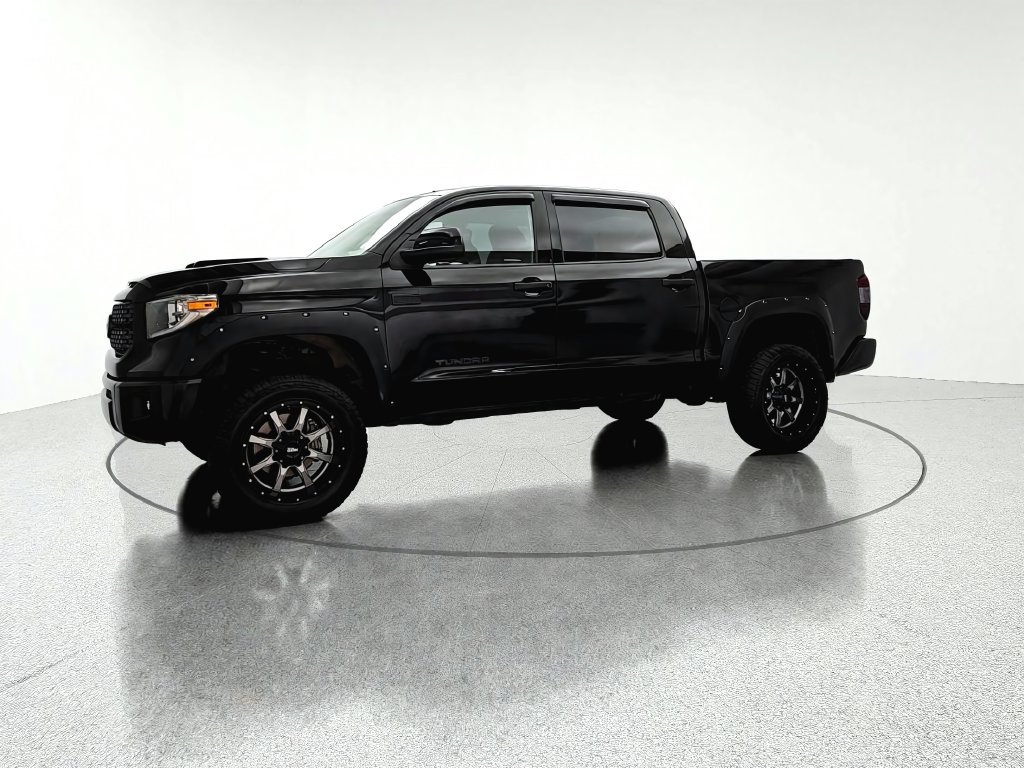 Used 2018 Toyota Tundra SR5 AWD/4WD image 7