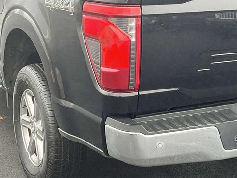 Used 2024 Ford F150 XLT w/ Mobile Office Package image 4