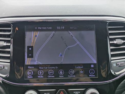 Used 2019 Jeep Grand Cherokee Altitude image 13