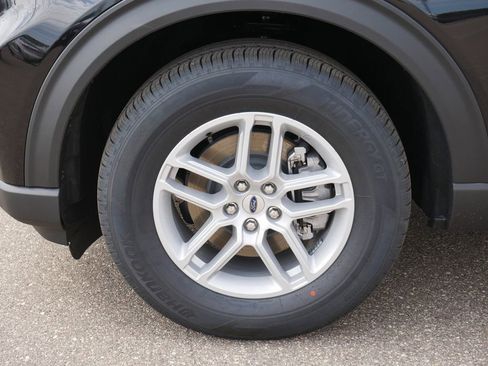 New 2026 Ford Explorer Active AWD/4WD image 9