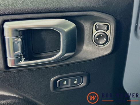 New 2026 Jeep Gladiator Mojave image 18